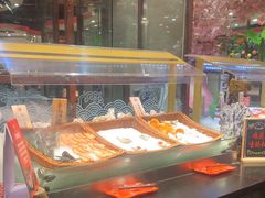 -四海一家自助餐(益田假日广场店)