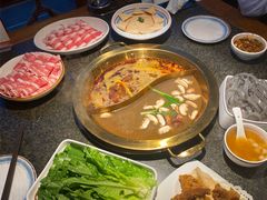 -小天鹅火锅·一线江景洪鼎旗舰店(洪崖洞店)