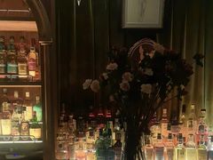 -THE OLD HOUSE酒吧