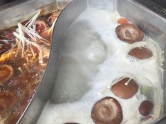 -重庆德庄火锅(体育中心店)