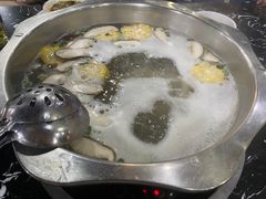 -牛一煲美食(江高店)