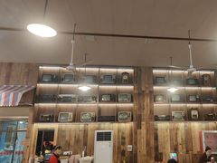 -冶建镜子·老南昌大排档·江西虾王(总店)