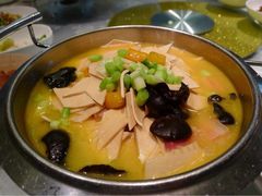 -品悦酒店(三林古镇店)