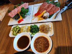 -炼火烤肉店