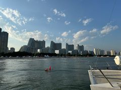 -北戴河碧螺塔海上酒吧公园