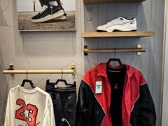 -JORDAN(东方广场店)