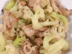 -YI PIN JU 一品居中餐厅 中国超市