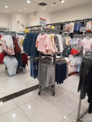 点击看大图 -乐友孕婴童(勒泰中心店)