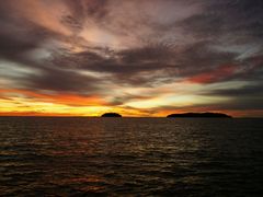 -Sunset Bar(丹绒亚路香格里拉店)
