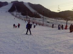 雪道-辽阳弓长岭温泉滑雪场