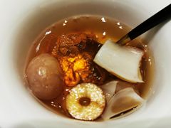冰镇桃胶桂圆百合羹-柒厢食事雅谈