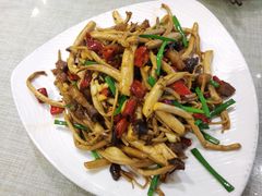 -鲜榨果汁·啤酒鱼(环岛河店)