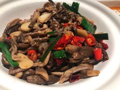 -上上席川菜(凯德乐峰广场店)