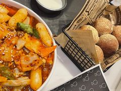 -博姆炸鸡精品餐厅(常发广场店)
