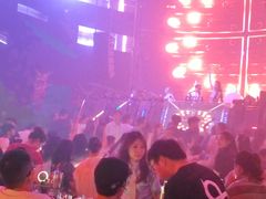 -欧米亚派对酒吧(绵阳店)