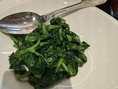 五粮液炒豆苗-北京四季酒店·采逸轩