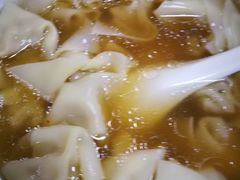 -周震馄饨