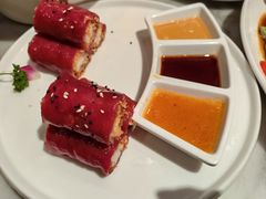 -蝴蝶里·粤菜·点心(滨江龙湖店)