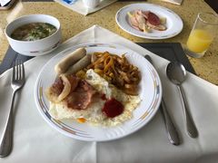 -汇泉王朝大饭店-旋转餐厅(南海路店)