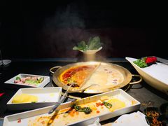 -九鼎轩脆毛肚火锅(南京东路店)