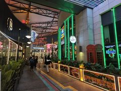 -Famous肥猫墨西哥音乐餐吧(五棵松华熙LIVE店)