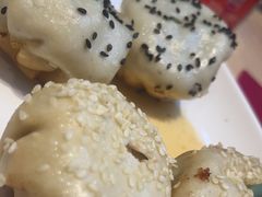 -小杨生煎(金山百联购物中心3楼店)