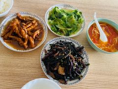 -爱的果实月嫂育婴师(世纪东方店)