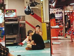 -KingBull私教健身&格斗订制(龙井商业中心店)