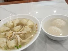 -老西白点心店