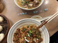 -佬钱湾仔(衣裳街店)