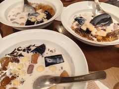 -RUXU入续糖水铺与包(卓悦中心店)