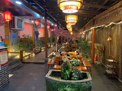 -三道苗苗鱼·美蛙黄辣丁(八里店)