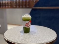 -喜茶(北京华贸购物中心店)