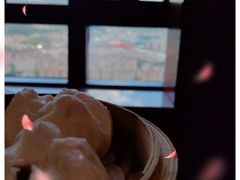 -景月阁空中食府(希尔顿酒店)