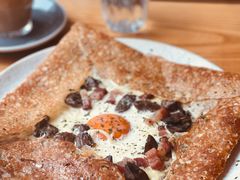 鸡蛋蘑菇熏肉荞麦可丽饼-RAC BAR(安福路店)