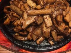 -峨嵋小镇·川菜(正定朗华店)