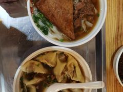 -李兰英湖南面馆(护国路店)
