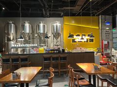 -HUZI虎滋精酿餐吧(京西大悦城店)