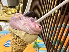 草莓冰淇淋-VENCHI 闻绮(北京国贸商城店)