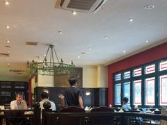 -兰特伯爵西餐厅·啤酒屋(方庄店)