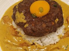 窝蛋牛肉饼咖喱饭-本味轩精品茶餐厅(黄山路店)