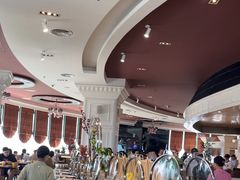 -荣誉国际酒店-云顶旋转餐厅