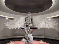 -涨巢·潮玩水疗局