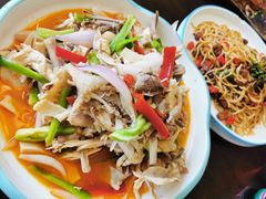 -乡村馕坑肉·烧烤·新疆菜·本地人更爱吃(阿勒泰首店)