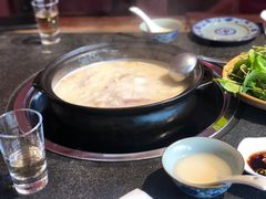 胡椒猪肚鸡-大匠工房古船木艺术餐厅·猪肚鸡专门店(长白仙岛店)