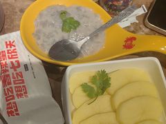 -七欣天香辣蟹火锅(上海银亿滨江店)