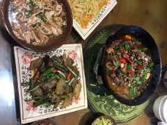 -山间农家
