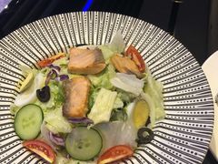 三文鱼沙拉-法兰度航空主题餐厅(东汇城店)