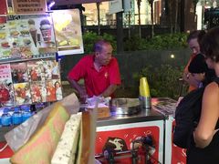 -詹爷爷乌节路街头冰淇淋