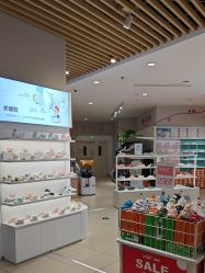 -孩子王(龙湖滨江天街店)